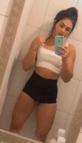 Kamila Buenno — 5 / 7