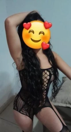 Jennifer Ferrari — 8 / 9