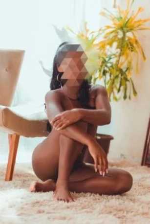 Brigite Montenegro — 1 / 4