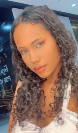 Milena Cavalcante — 4 / 5