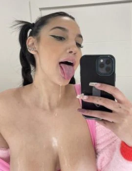Sophia — 2 / 5