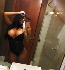 Andreea — 3 / 6