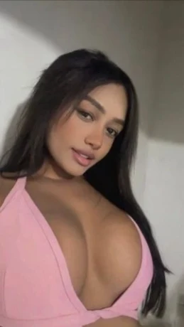 Sofia Andrade — 4 / 5