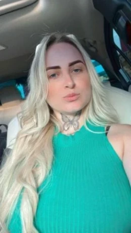 Rafaelly Ferrari — 4 / 5