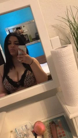 Bianca — 2 / 8