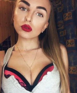 Uliana — 3 / 5