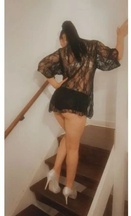 Female Escort — 2 / 9