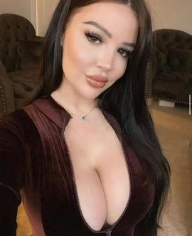Brittany Juliet — 2 / 5