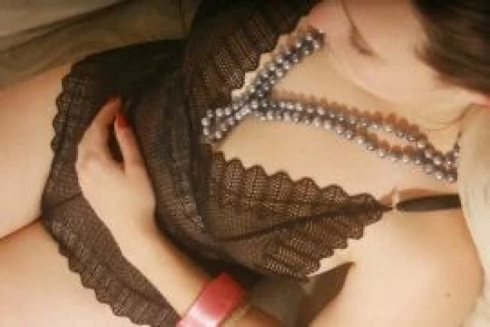 Safira Leal — 6 / 8