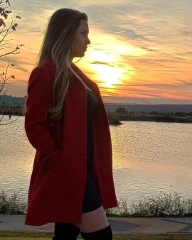 abigail — 4 / 8
