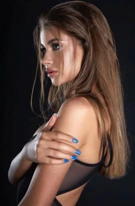Mila — 6 / 8