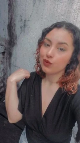 Amanda Gomes — 4 / 5