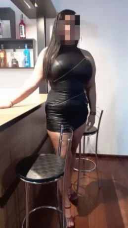 Juliana Medeiros — 8 / 9