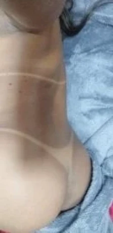 Karla Telles — 4 / 5