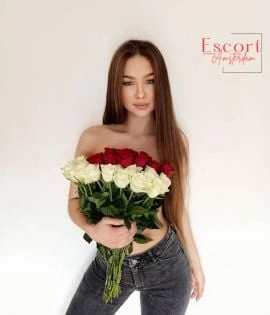 Giulia — 4 / 6
