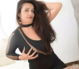 Female Escort — 3 / 5