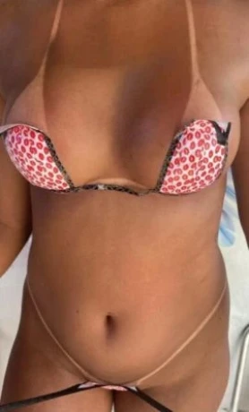 Hadassa Montserrat — 5 / 9