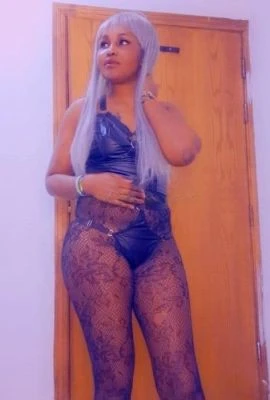Rihanna, Escort, Dammam
