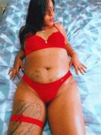 Lorena Smith — 1 / 5