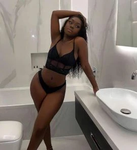 Shanny, Escort, Istanbul