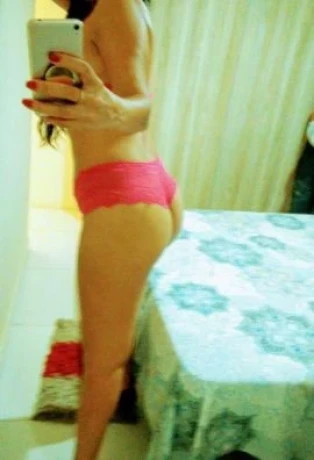 Ana Júlia — 7 / 9