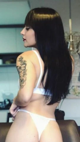 Ana Clara — 5 / 6