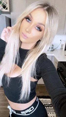 Clara — 7 / 9