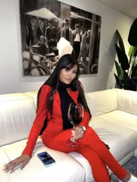 Mariana Marina — 7 / 9