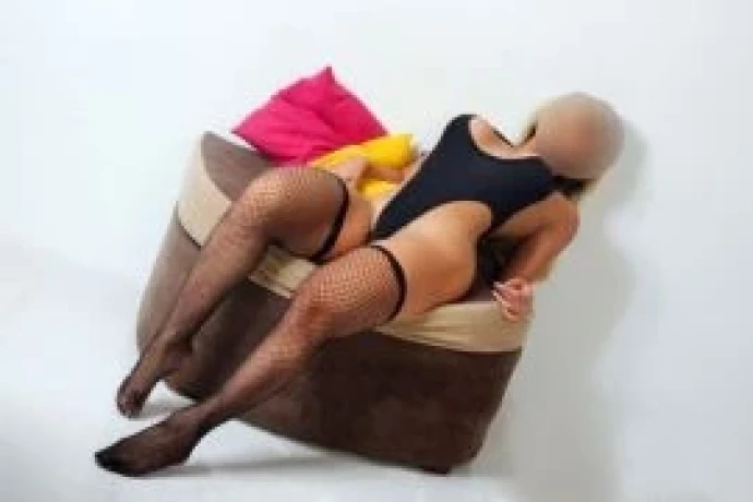 Renata Luizi — 5 / 6