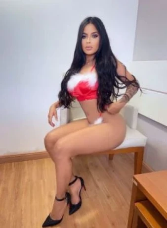 Mallú Pavanelli — 1 / 9