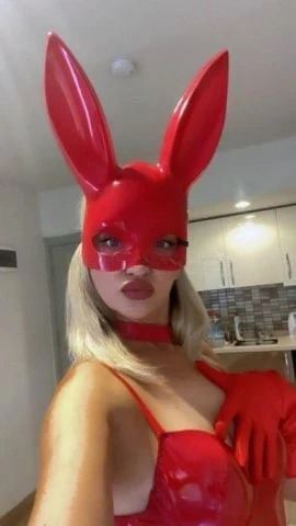 Olya — 4 / 7