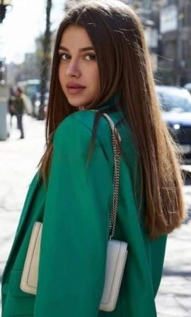Mila — 7 / 8