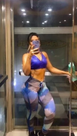 Bruna Lima — 4 / 9