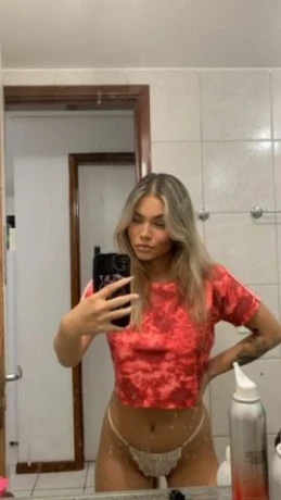 Alana Matozi — 4 / 5