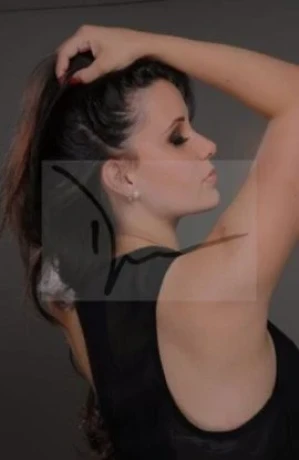 Larissa Lamborghini — 2 / 9