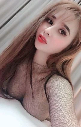 SouEad, Escort, Istanbul