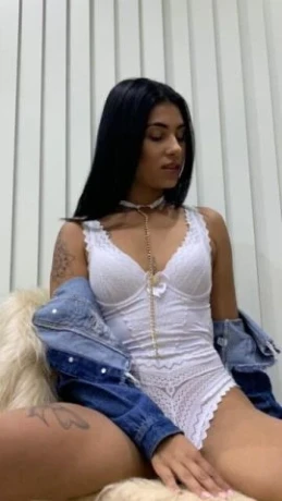 Lívia Marques — 5 / 8