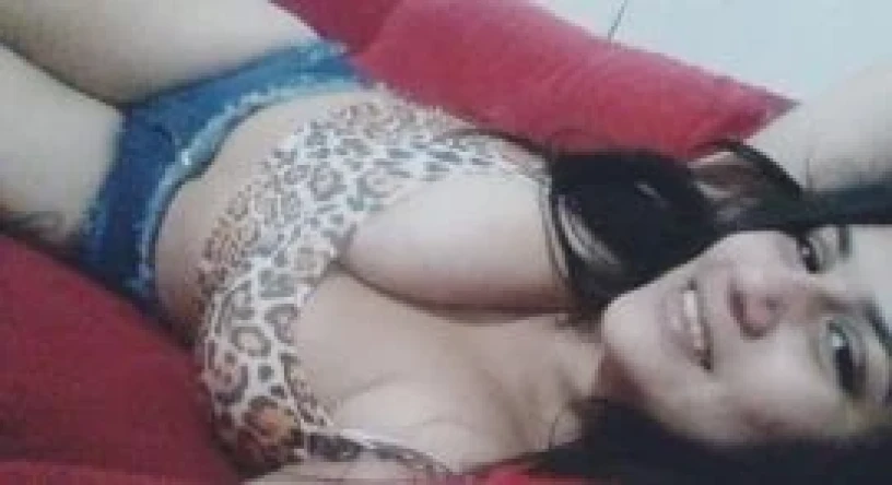 Vitória Coutinho — 1 / 9