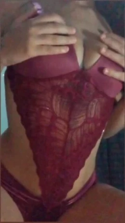 Bruna Santos — 4 / 5