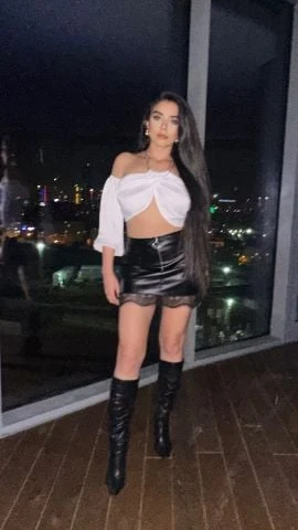 Kristy Luxx, Escort, Istanbul