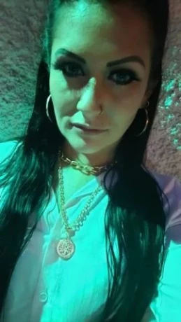 Bruna Souza — 8 / 9