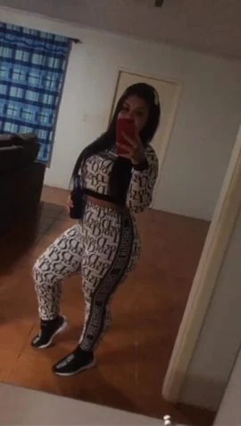 Sofia Cardoso — 2 / 5