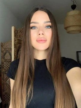 Angelina — 4 / 7