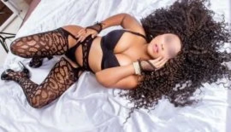 Gabriela Dias — 5 / 7