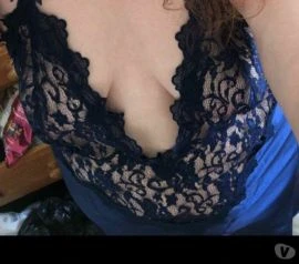 Female Escort — 4 / 5