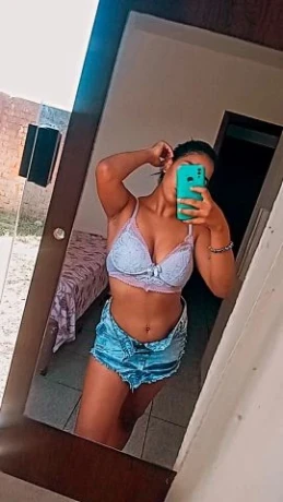 Alessandra Bonfim — 4 / 5