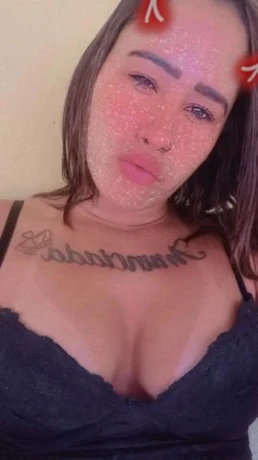 Cristal Brito — 2 / 4