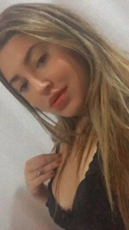 Bruna Ferrari — 8 / 9