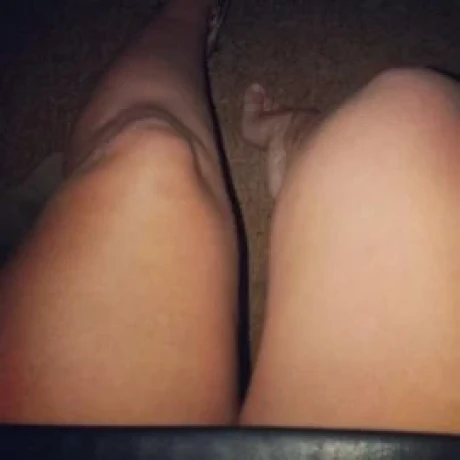 Karol Castro — 2 / 9