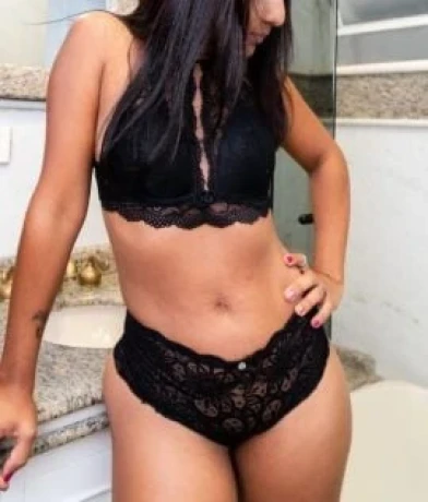 Júlia Lopes — 5 / 6